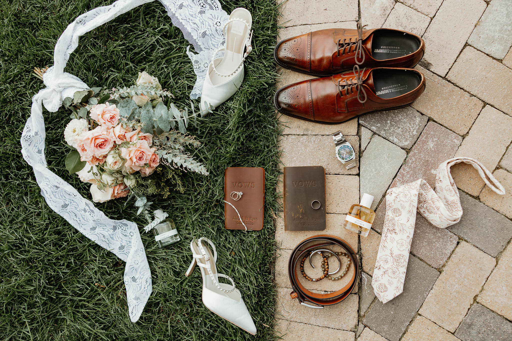 Wedding flatlay and getting ready photos timeline guide